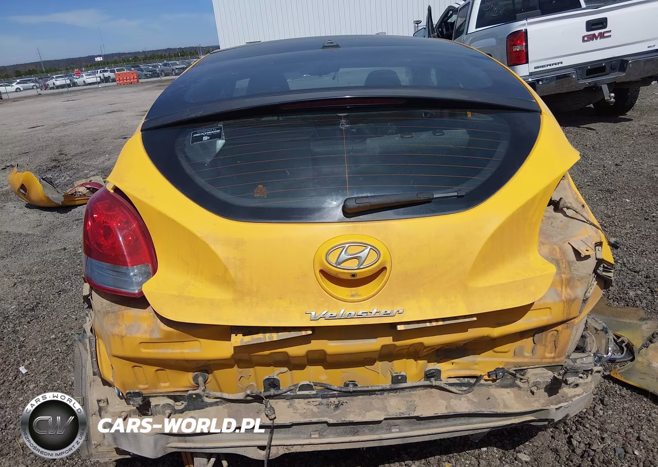 2016 Hyundai Veloster VIN:KMHTC6AD9GU291041 - 17