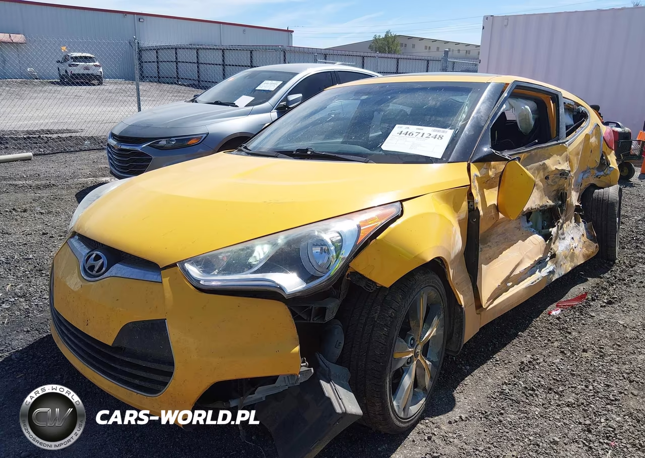 2016 Hyundai Veloster VIN:KMHTC6AD9GU291041 - 6