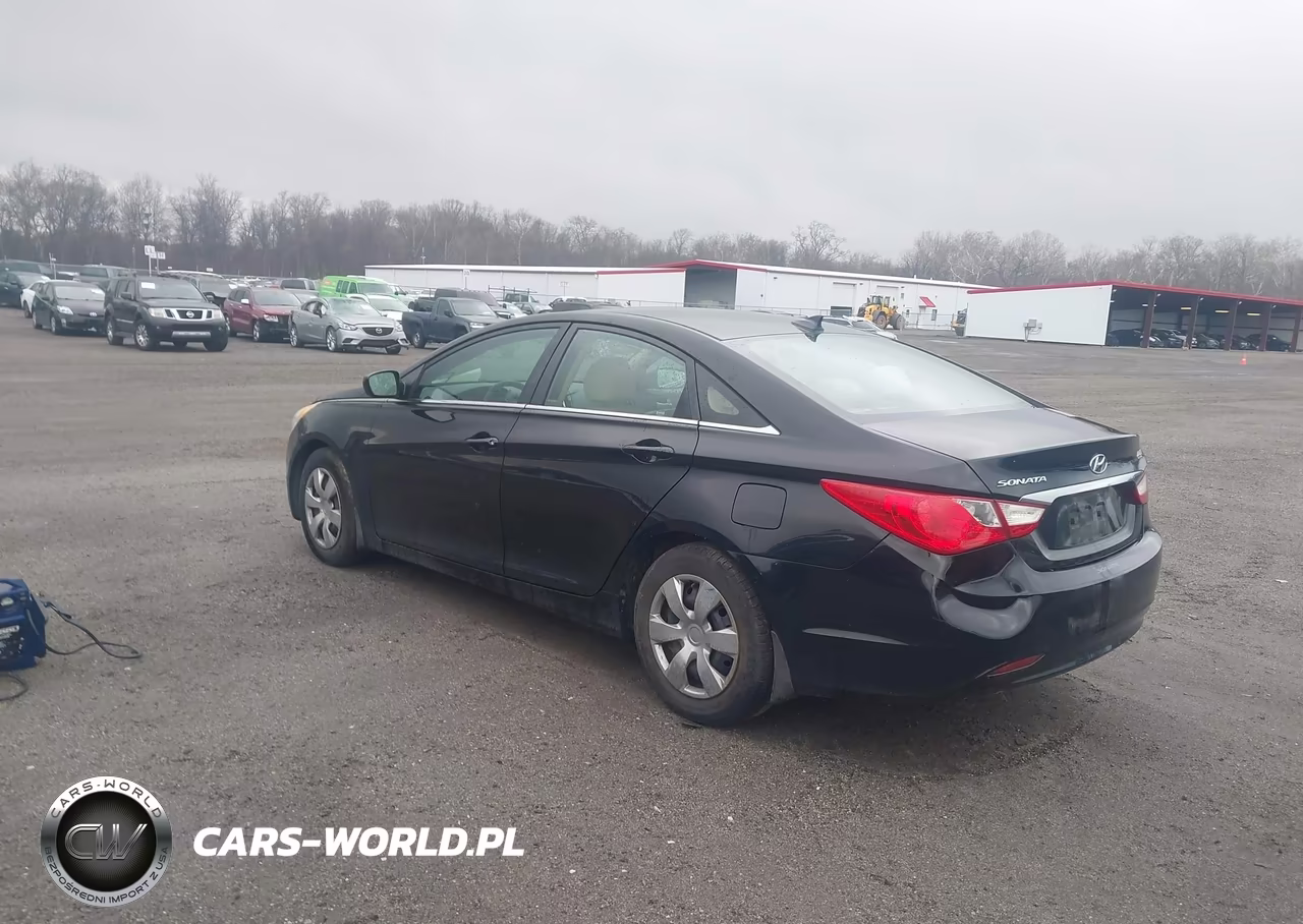2012 Hyundai Sonata Gls VIN:5NPEB4AC1CH488740 - 3