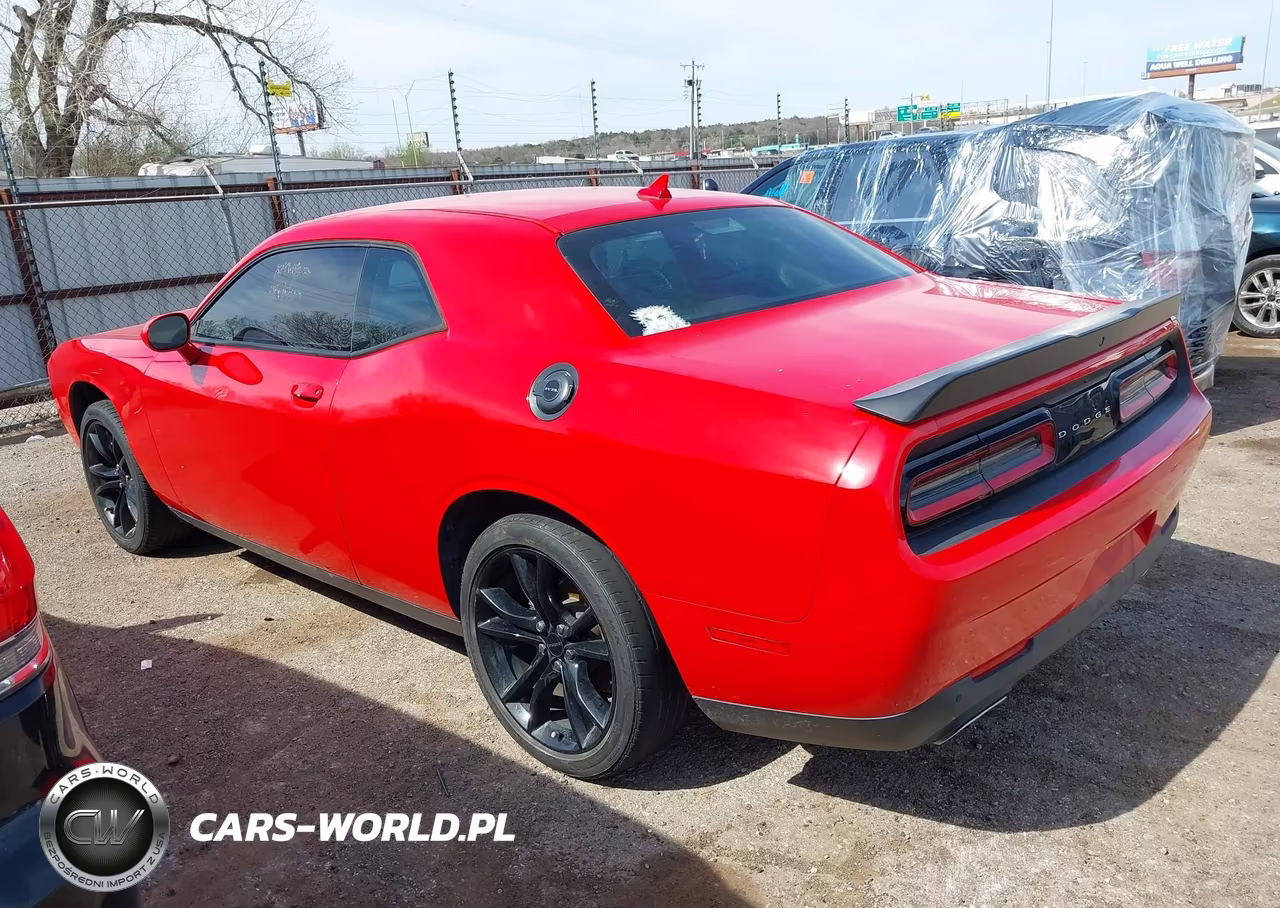 2016 Dodge Challenger Sxt Plus VIN:2C3CDZAG5GH275682 - 3