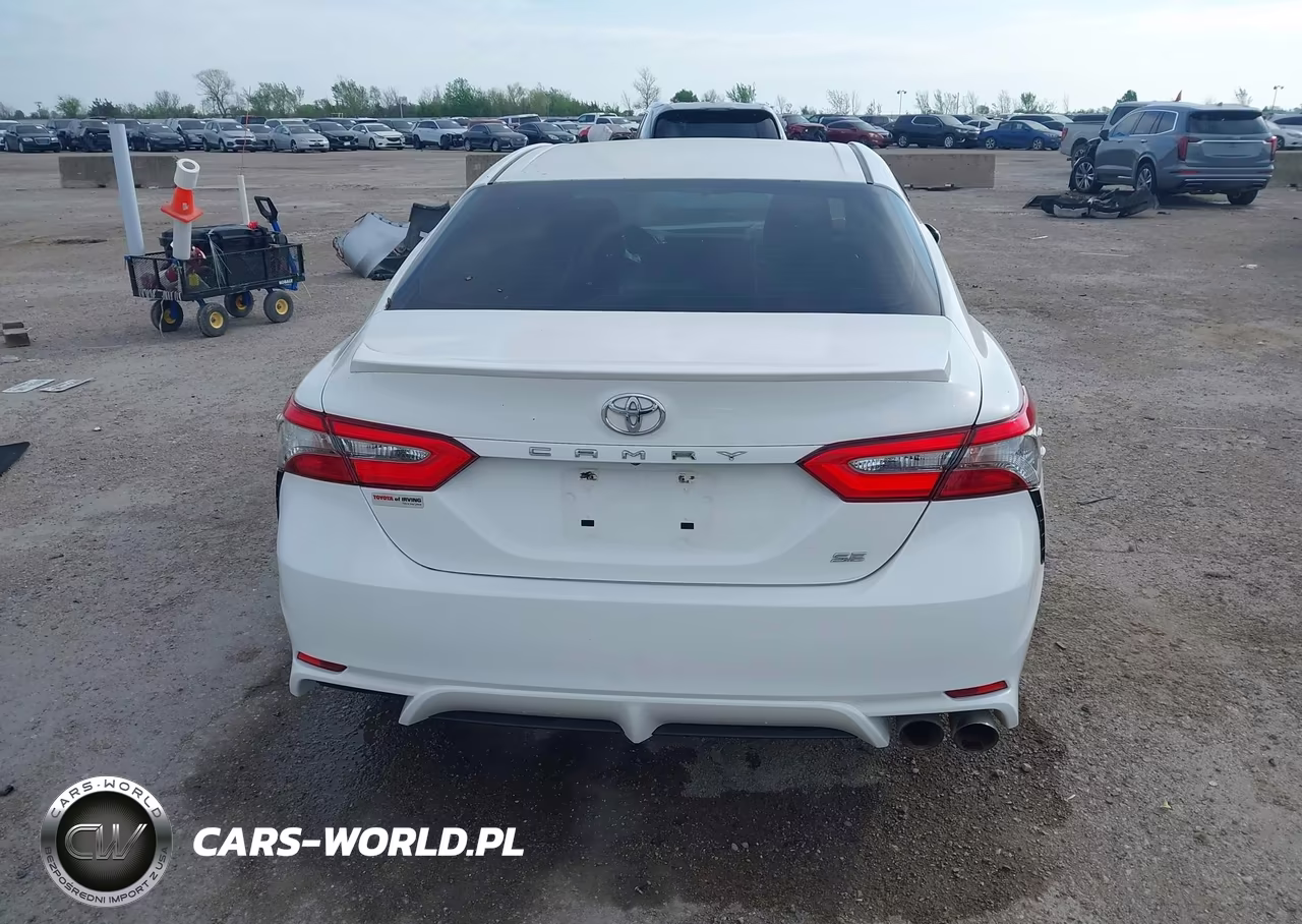 2018 Toyota Camry Se VIN:JTNB11HK6J3032996 - 16