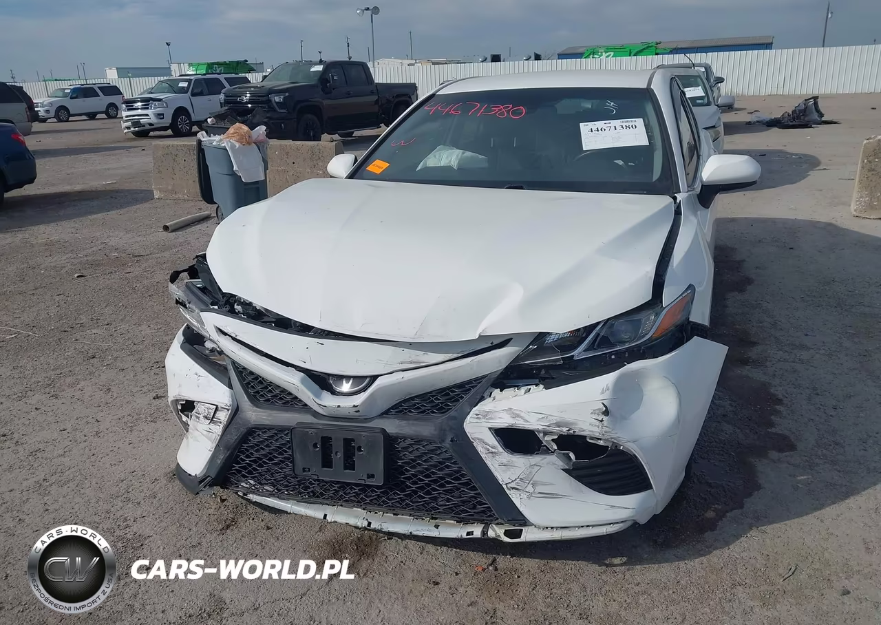 2018 Toyota Camry Se VIN:JTNB11HK6J3032996 - 6