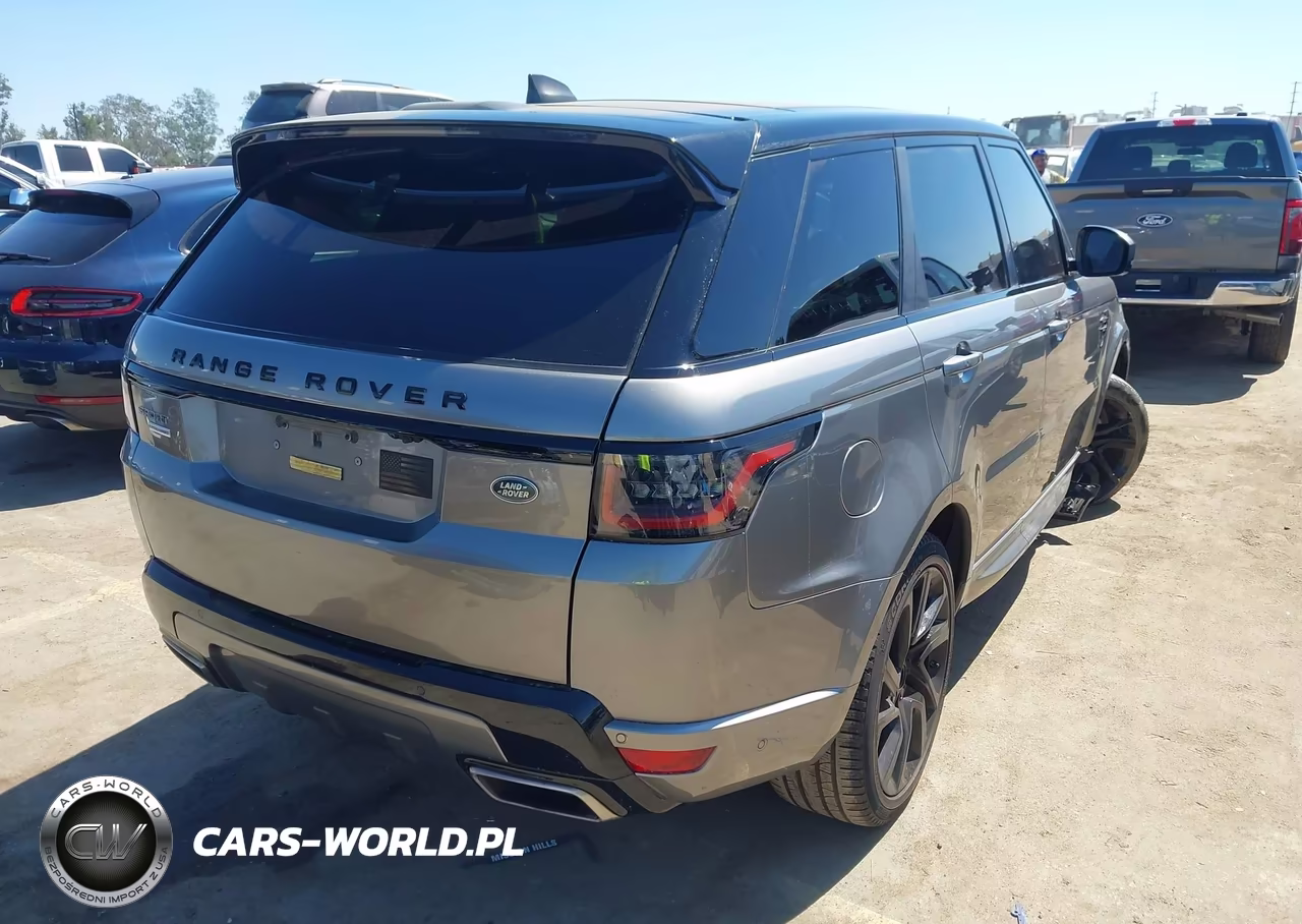 2018 Land Rover Range Rover Sport Supercharged-Supercharged Dynamic VIN:SALWR2RE4JA811010 - 4