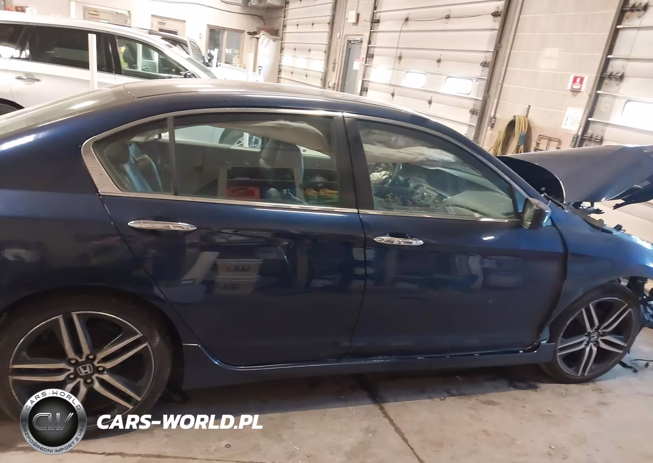 2017 Honda Accord Sport Se VIN:1HGCR2F14HA256406 - 14