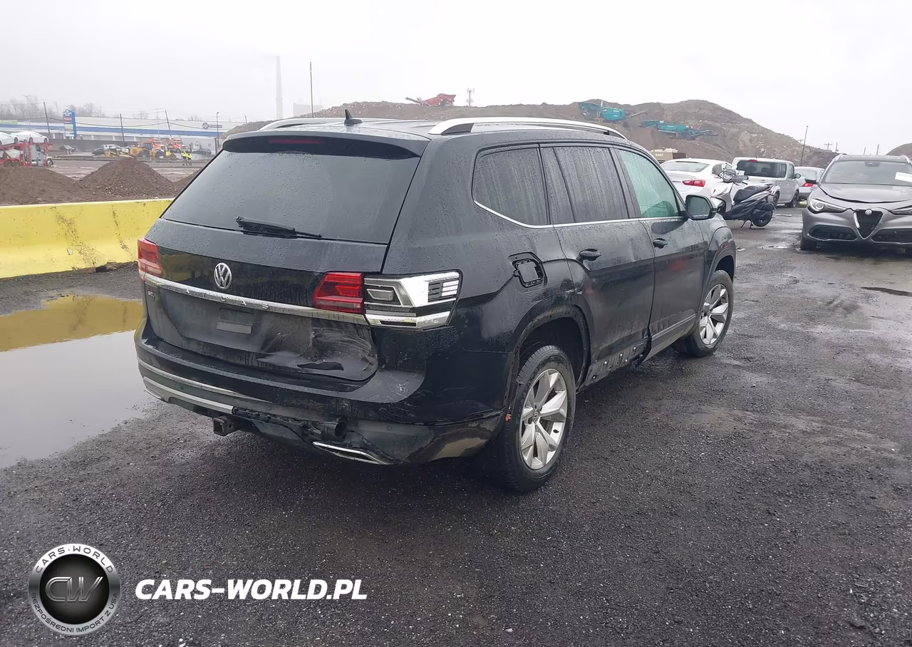 2018 Volkswagen Atlas 3.6L V6 Sel VIN:1V2MR2CA0JC574992 - 4
