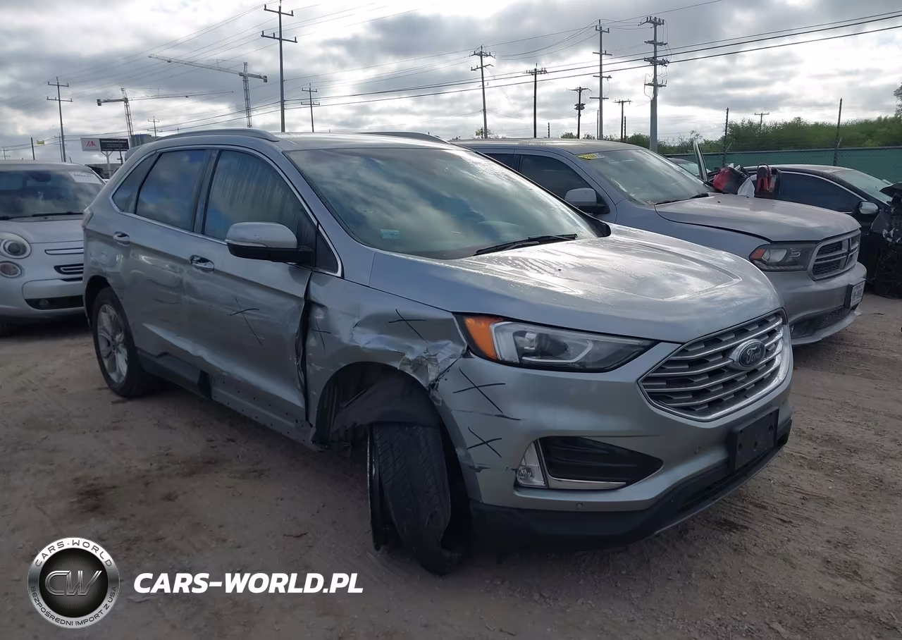 2020 Ford Edge Titanium