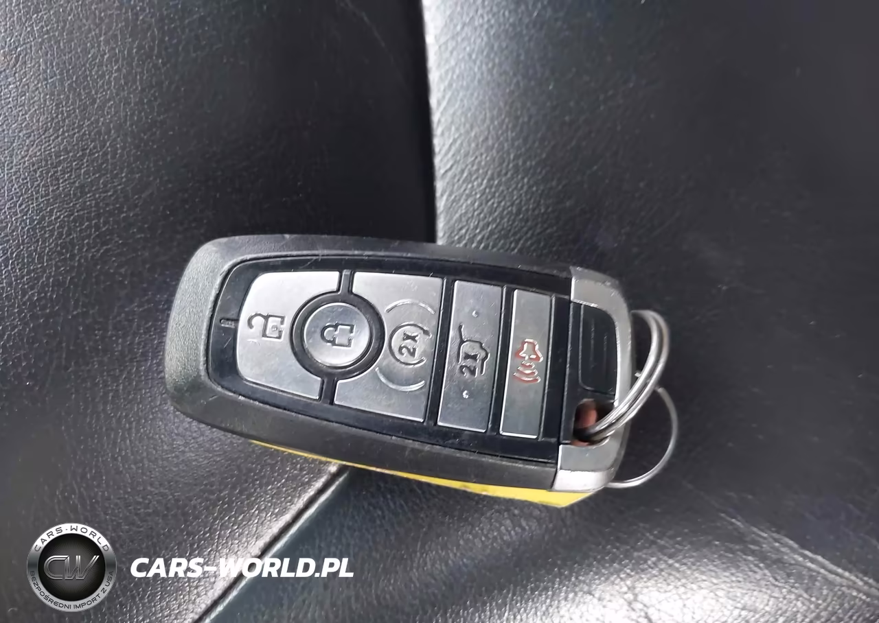 2020 Ford Edge Titanium VIN:2FMPK4K96LBA72296 - 11