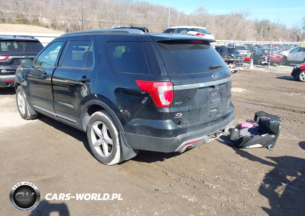 2016 Ford Explorer Xlt VIN:1FM5K8D8XGGA33146 - 3