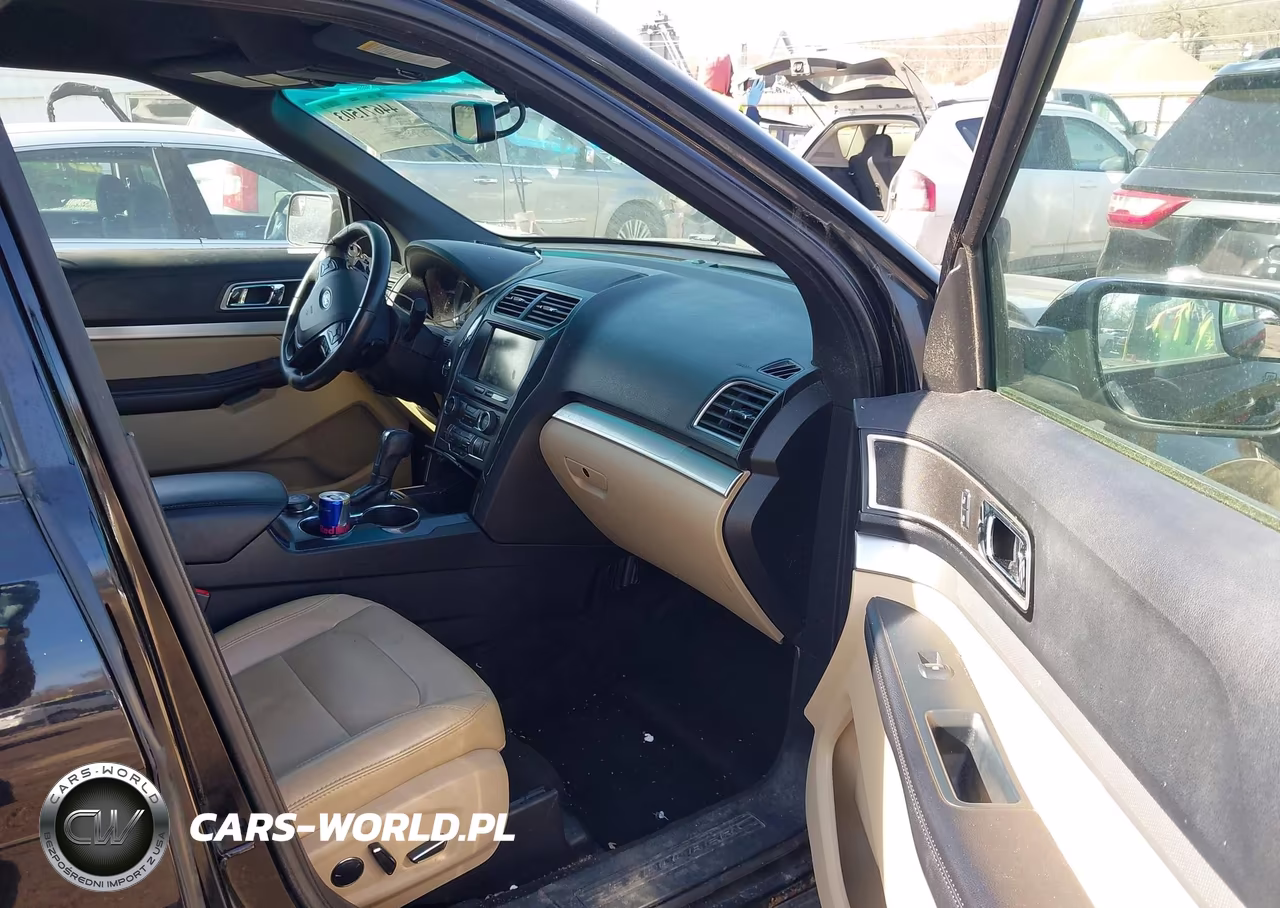 2016 Ford Explorer Xlt VIN:1FM5K8D8XGGA33146 - 5