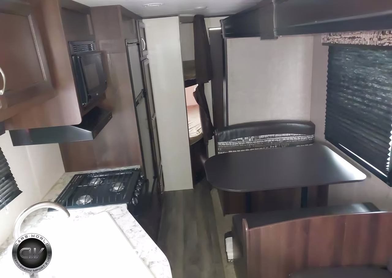 2018 Jayco Other VIN:1UJBJ0BPXJ17W0822 - 5