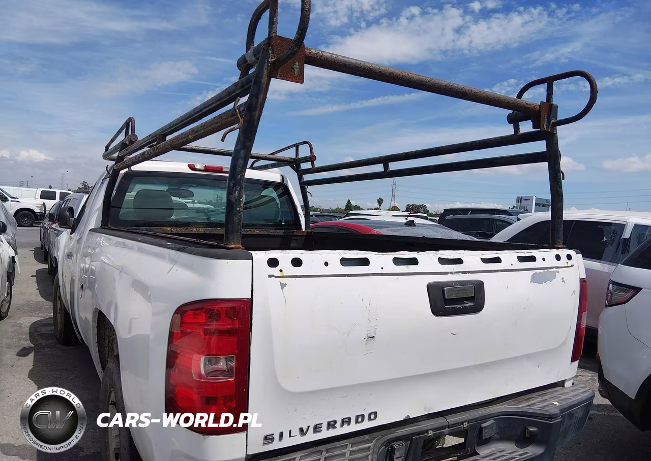 2008 Chevrolet Silverado 1500 Work Truck VIN:1GCEC14X48Z260466 - 3