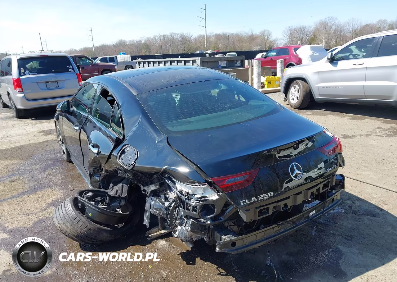 2024 Mercedes-Benz Cla 250 Coupe 4Matic VIN:W1K5J4HB5RN479005 - 3