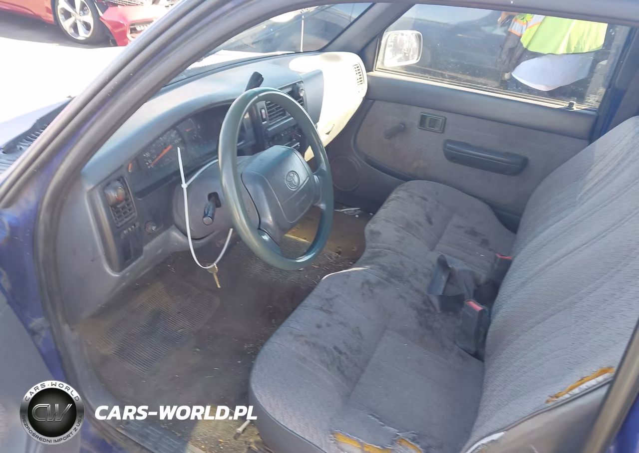 1996 Toyota Tacoma VIN:4TANL42N9TZ157390 - 5