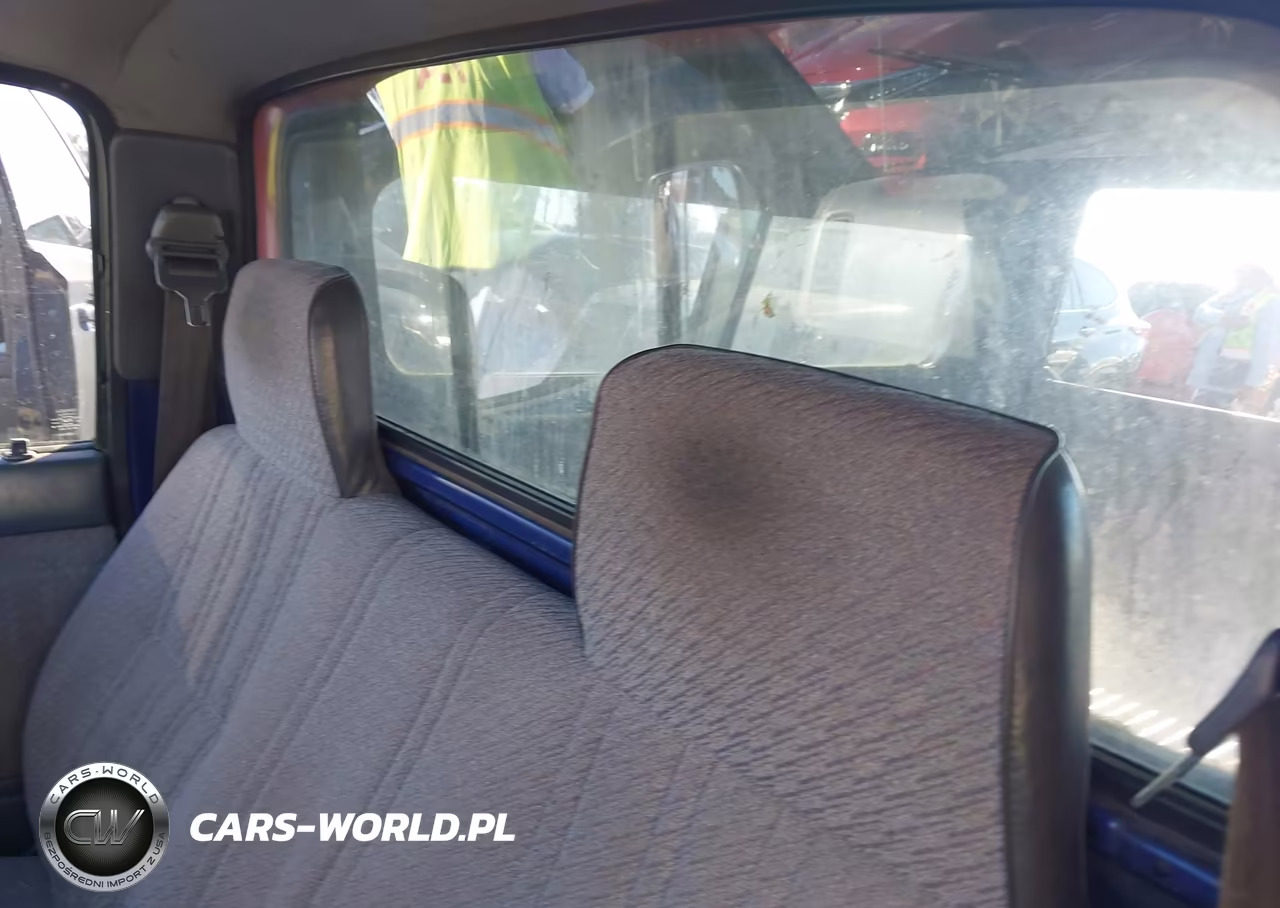 1996 Toyota Tacoma VIN:4TANL42N9TZ157390 - 8