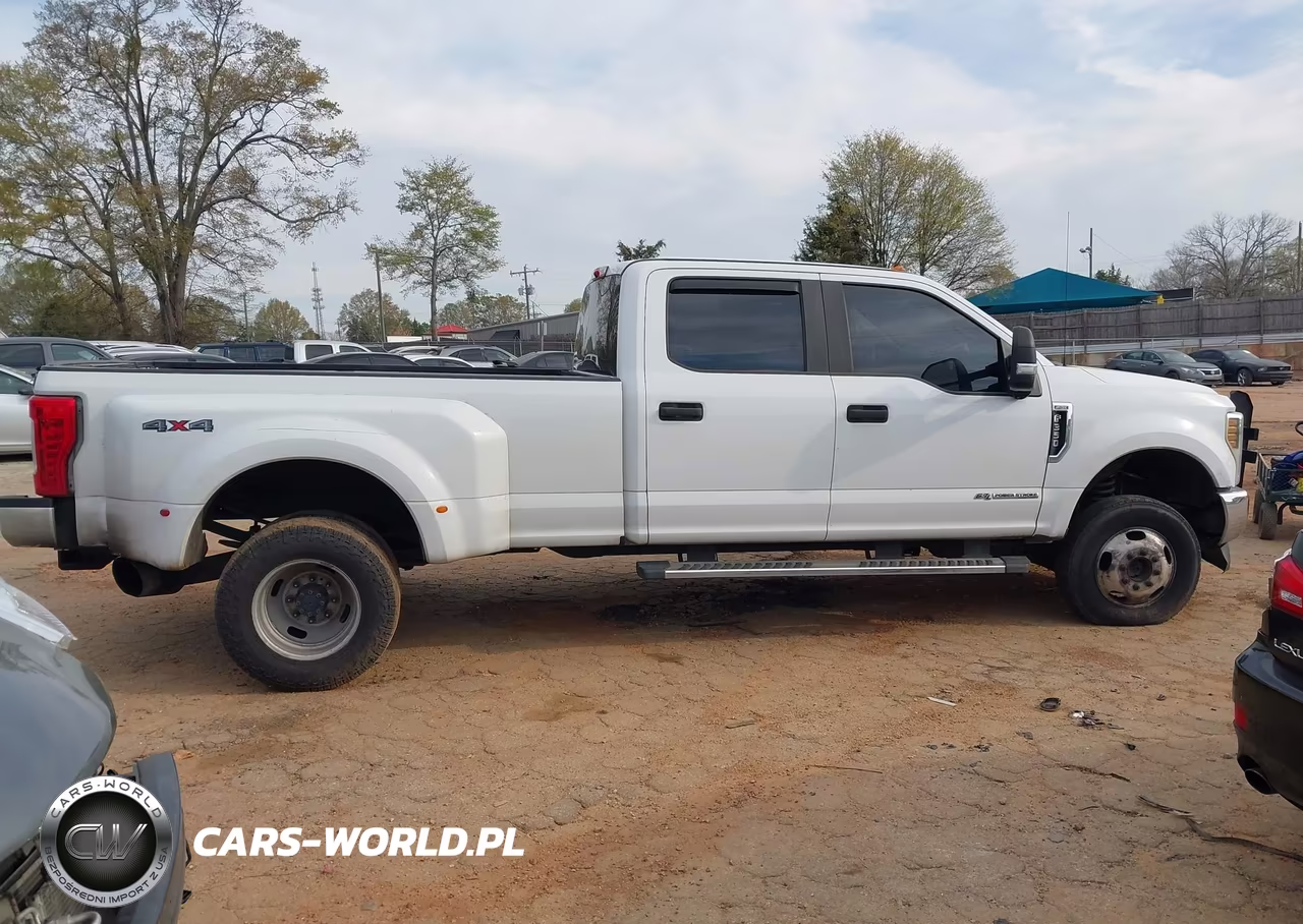 2019 Ford F350 King Ranch-Lariat-Limited-Platinum-Xl-Xlt VIN:1FT8W3DT5KEC48855 - 13