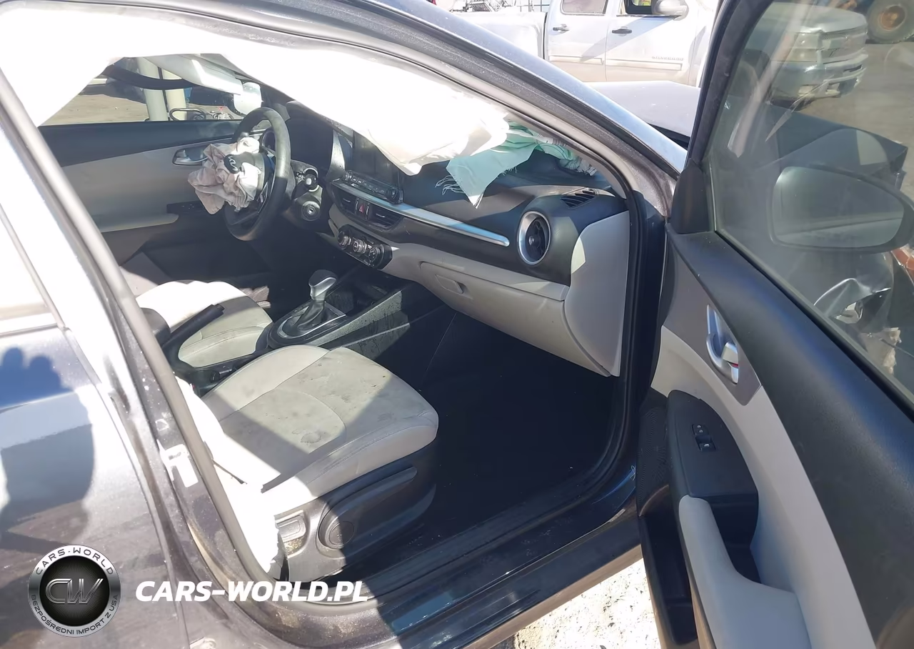 2023 Kia Forte Lxs VIN:3KPF24AD9PE678521 - 5