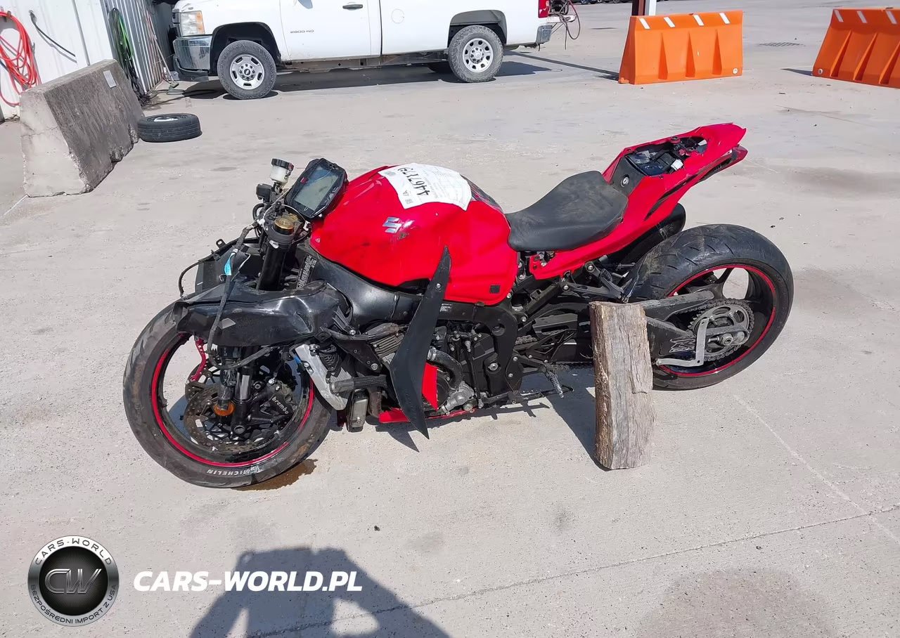 2017 Suzuki Gsx-R1000 VIN:JS1DM11B9H2100572 - 13