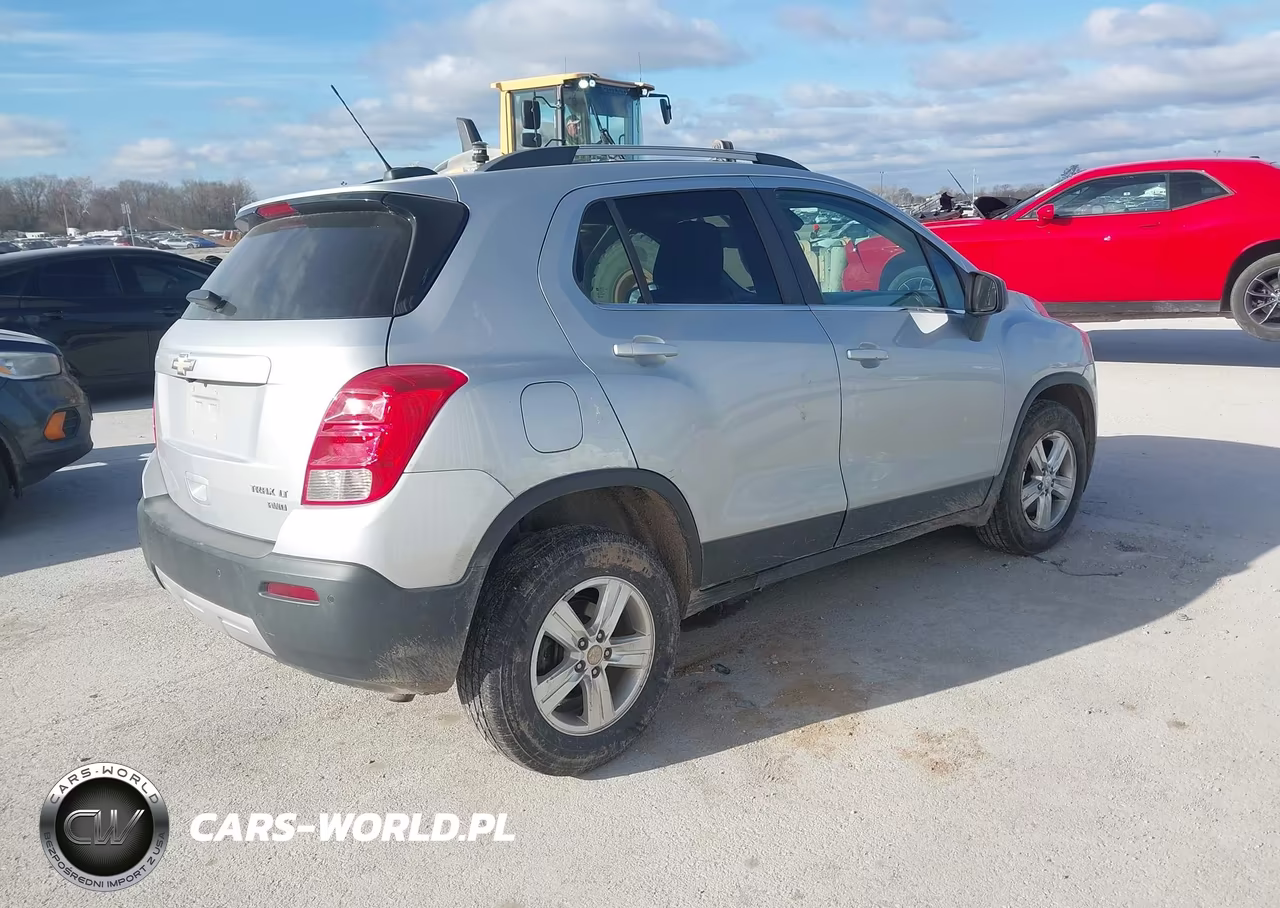 2015 Chevrolet Trax Lt VIN:3GNCJRSB6FL240332 - 4