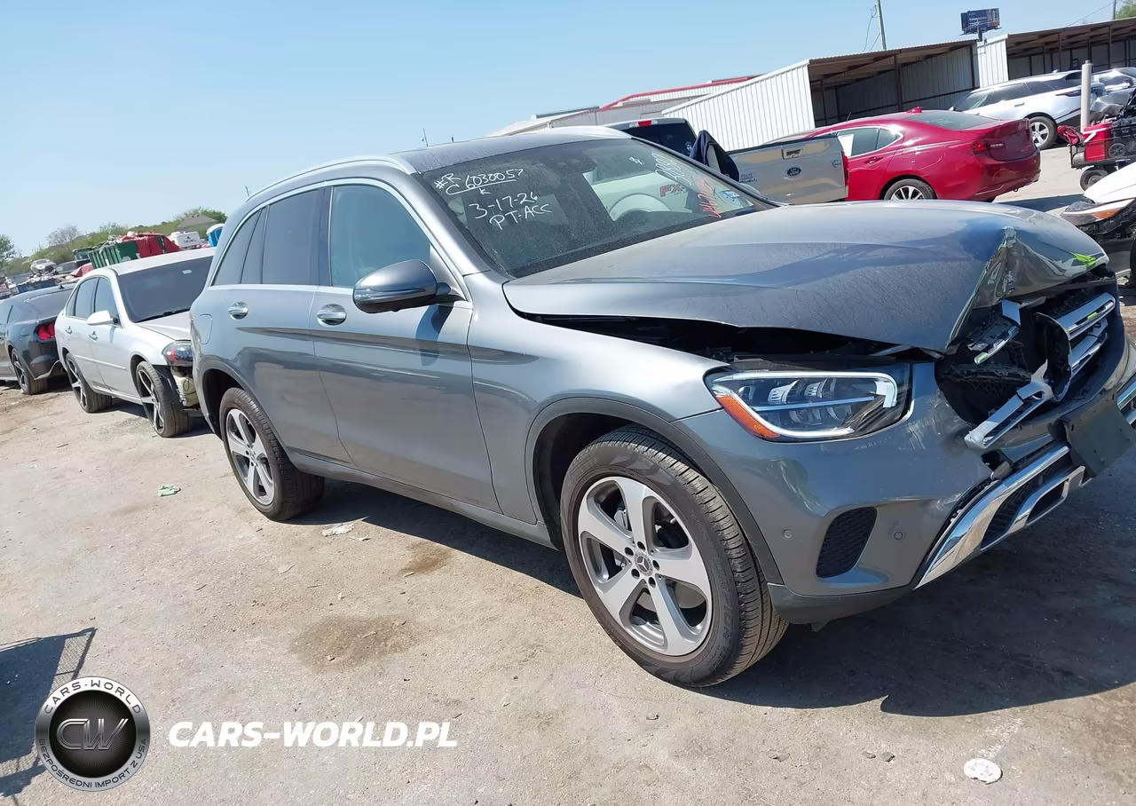2022 Mercedes-Benz Glc 300 Suv – zdjęcie 1 z 15