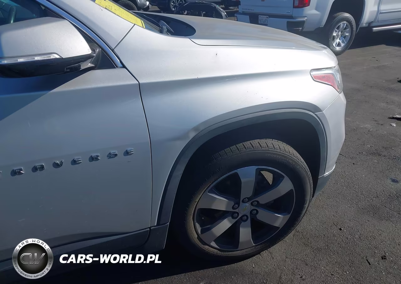 2018 Chevrolet Traverse 3Lt VIN:1GNERHKW0JJ199534 - 18