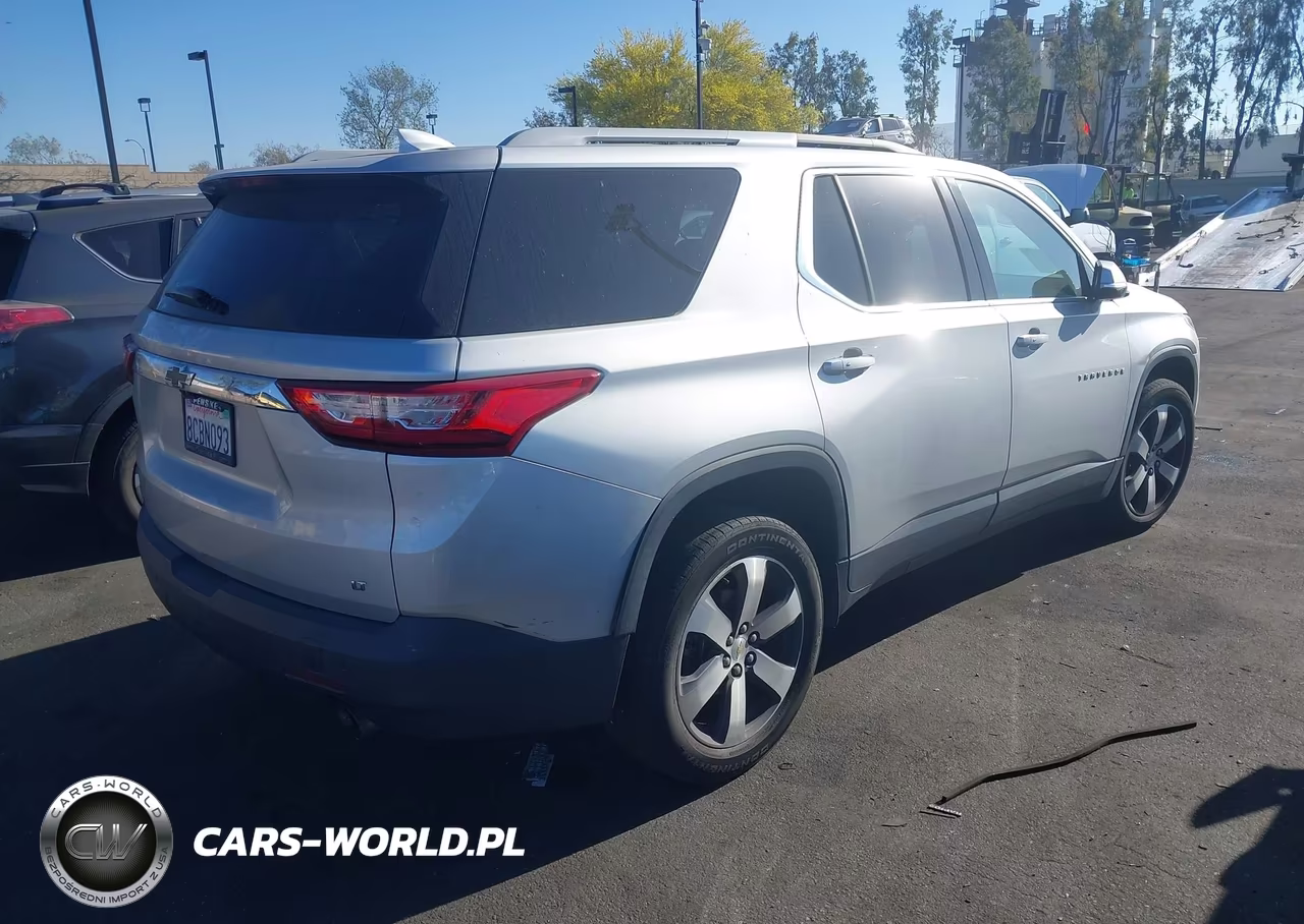 2018 Chevrolet Traverse 3Lt VIN:1GNERHKW0JJ199534 - 4
