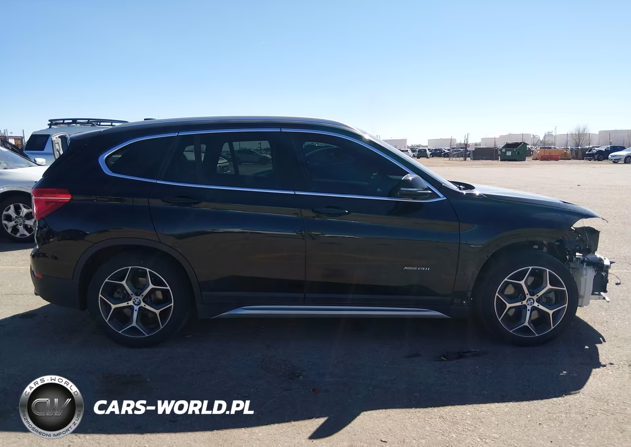 2016 BMW X1 xDrive28I VIN:WBXHT3C32G5E55405 - 14