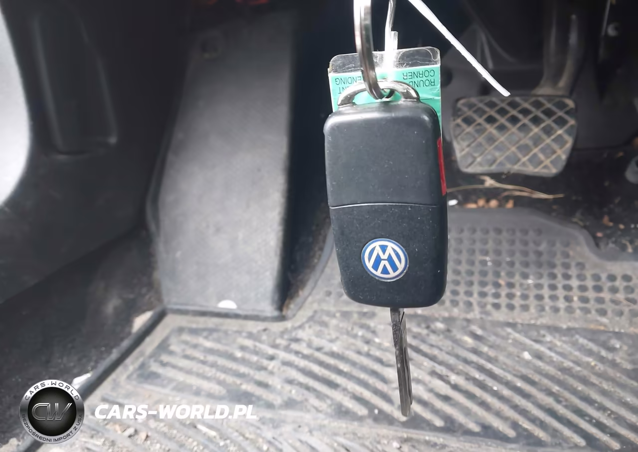 2010 Volkswagen New Beetle 2.5L VIN:3VWRG3AL8AM010364 - 11