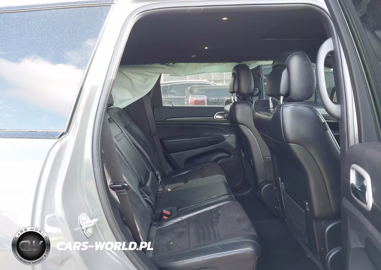 2020 Jeep Grand Cherokee Altitude 4X4 VIN:1C4RJFAG4LC363651 - 8