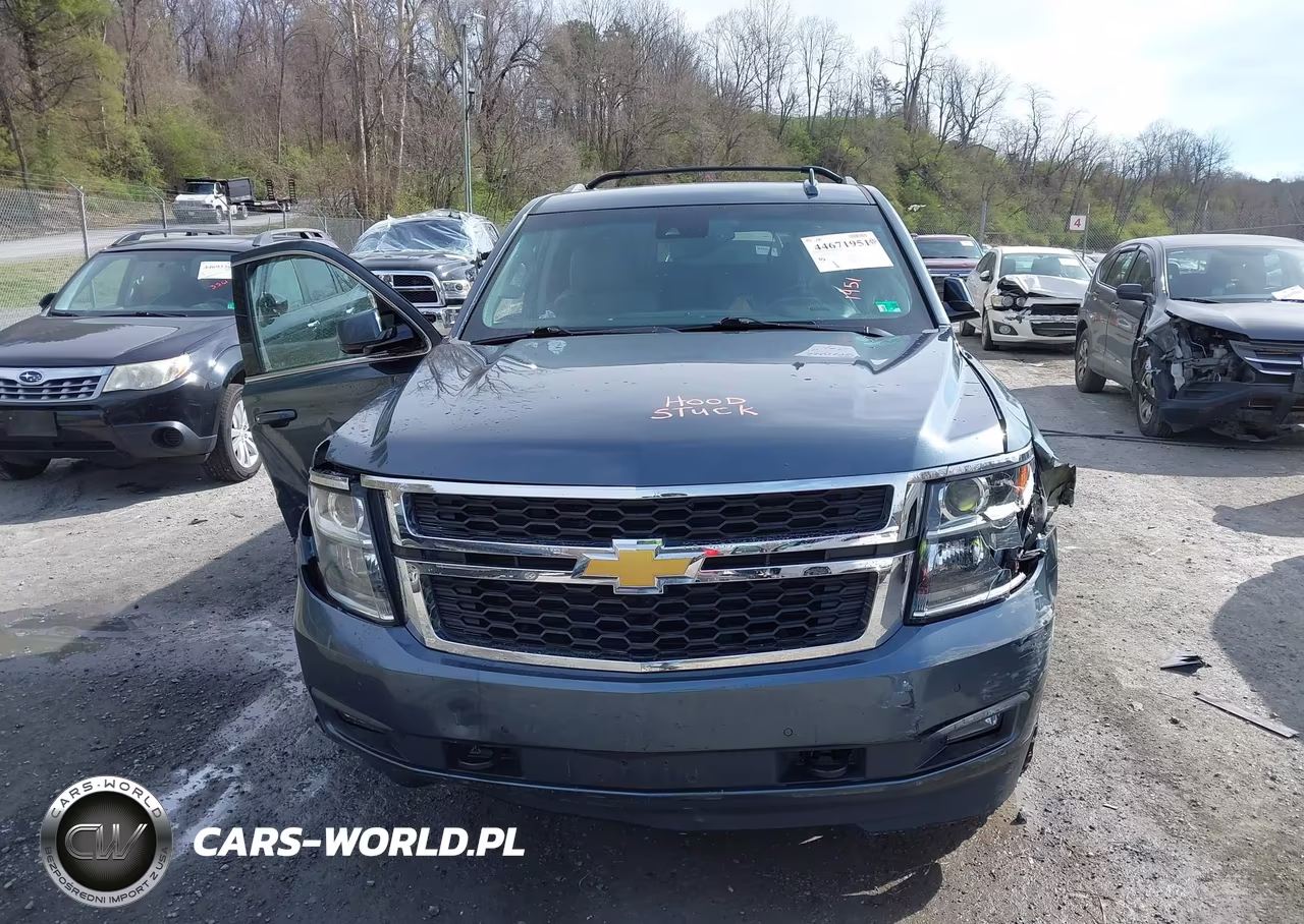 2019 Chevrolet Suburban Lt VIN:1GNSKHKC8KR406140 - 13