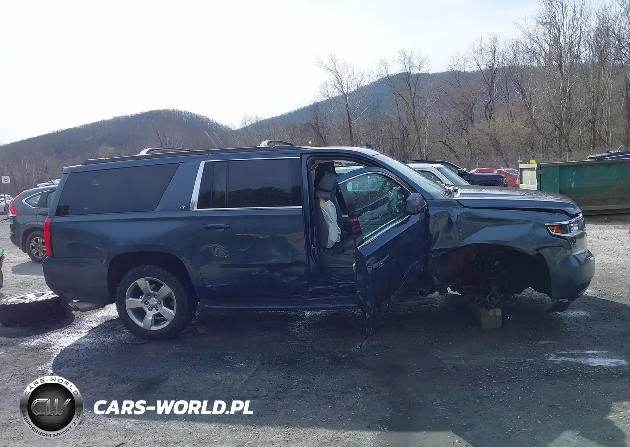 2019 Chevrolet Suburban Lt VIN:1GNSKHKC8KR406140 - 14