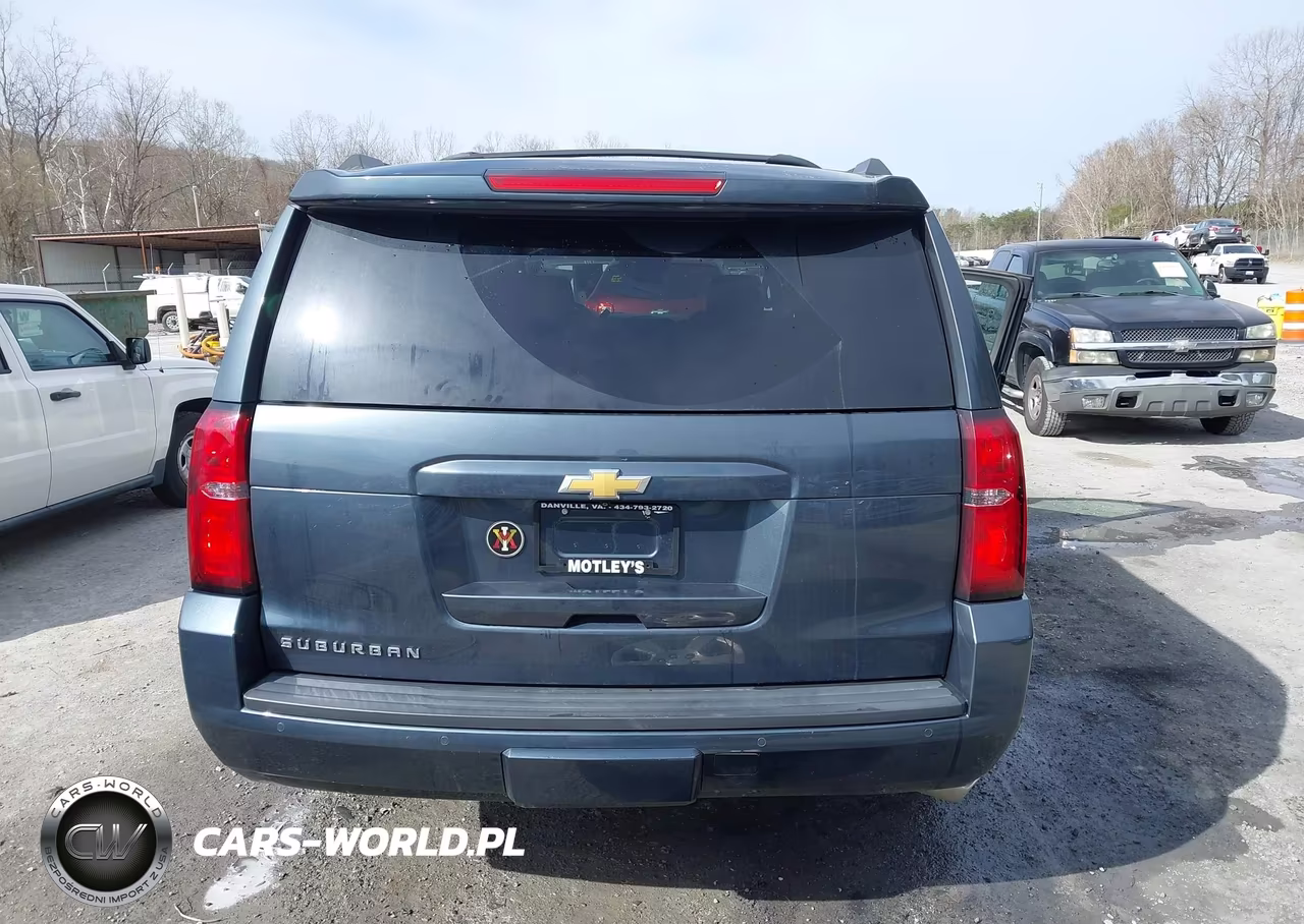 2019 Chevrolet Suburban Lt VIN:1GNSKHKC8KR406140 - 17