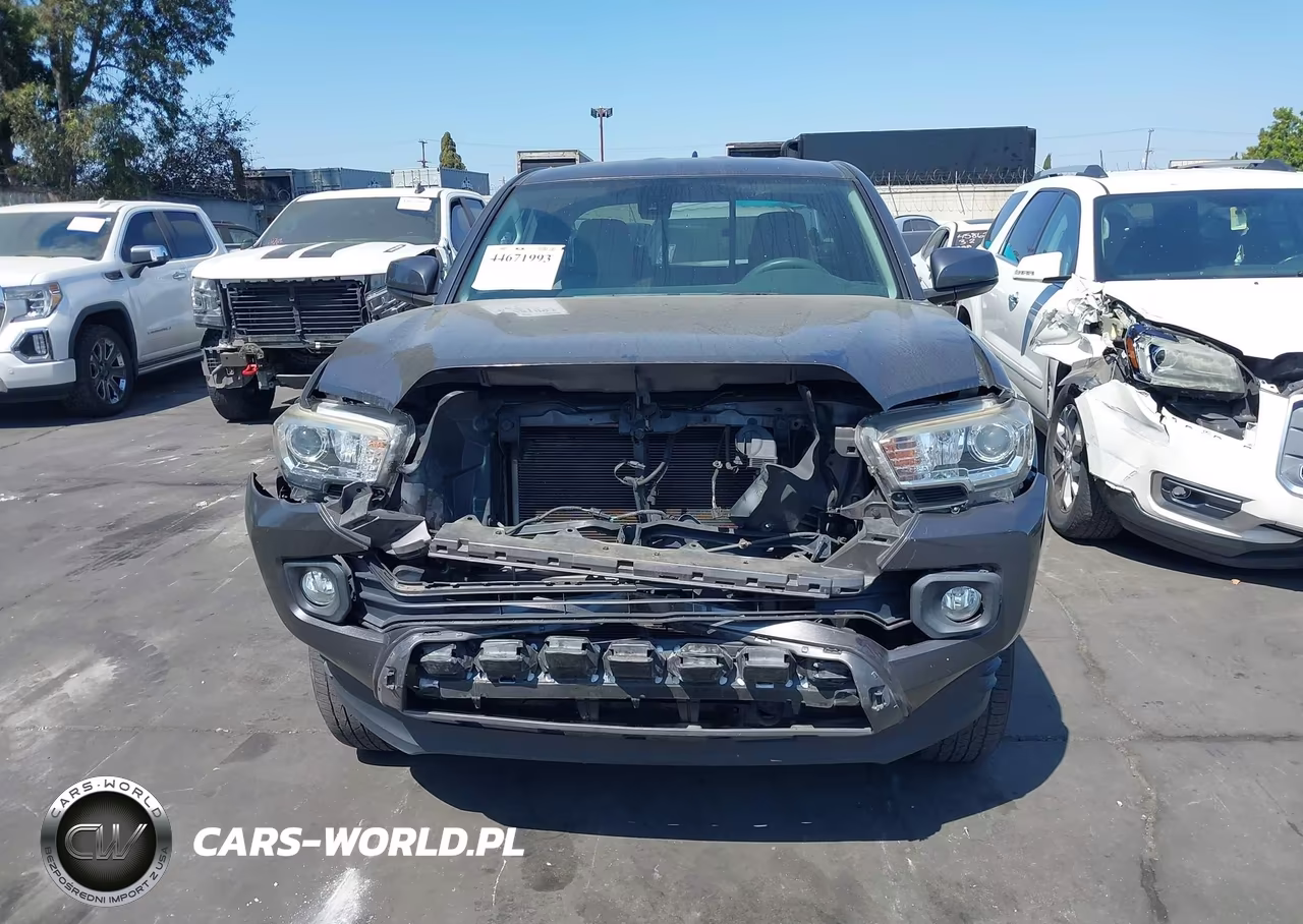2018 Toyota Tacoma Sr5 VIN:5TFRX5GN4JX112696 - 13