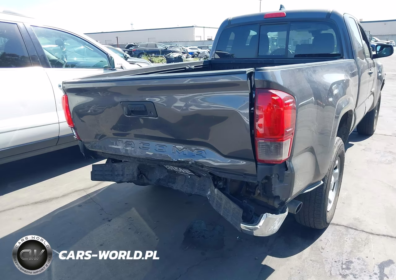 2018 Toyota Tacoma Sr5 VIN:5TFRX5GN4JX112696 - 17