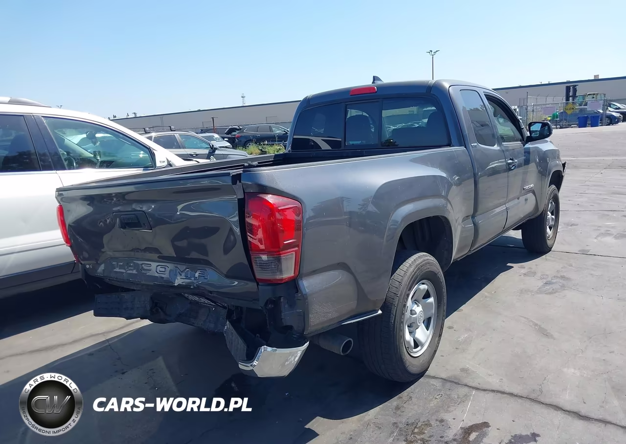 2018 Toyota Tacoma Sr5 VIN:5TFRX5GN4JX112696 - 4