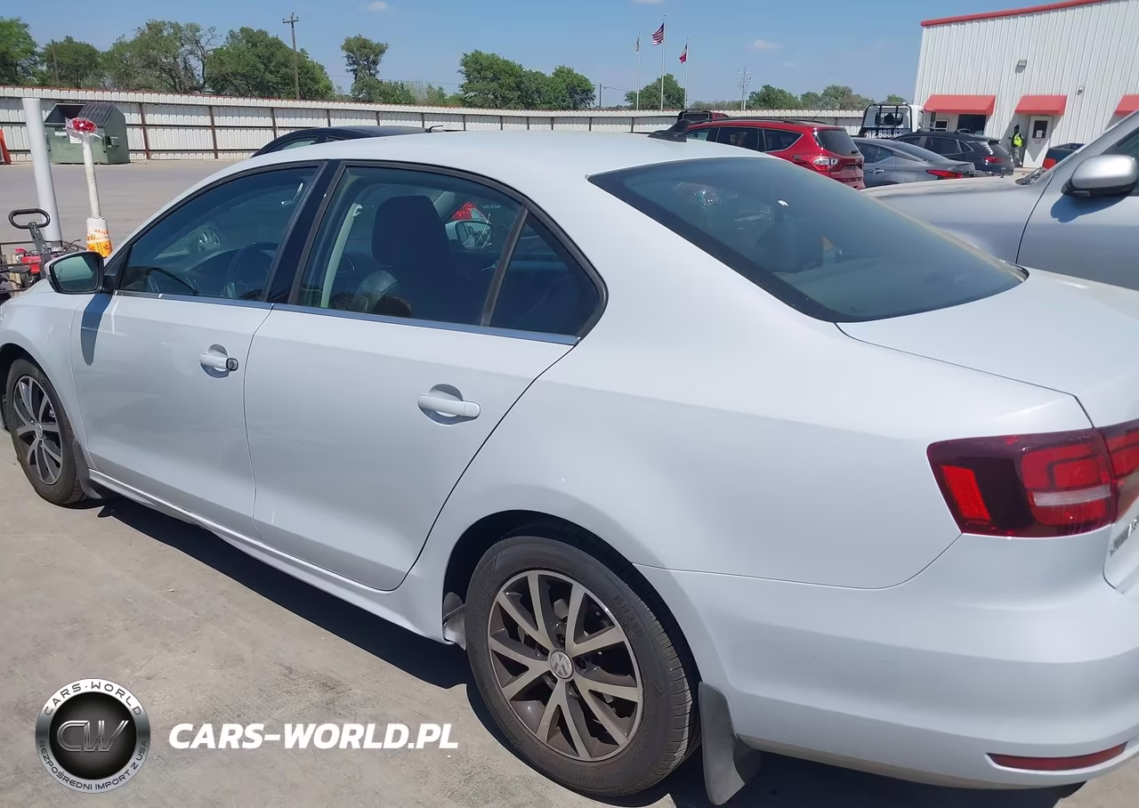 2018 Volkswagen Jetta 1.4T Se-1.4T Wolfsburg Edition VIN:3VWDB7AJ7JM241092 - 14