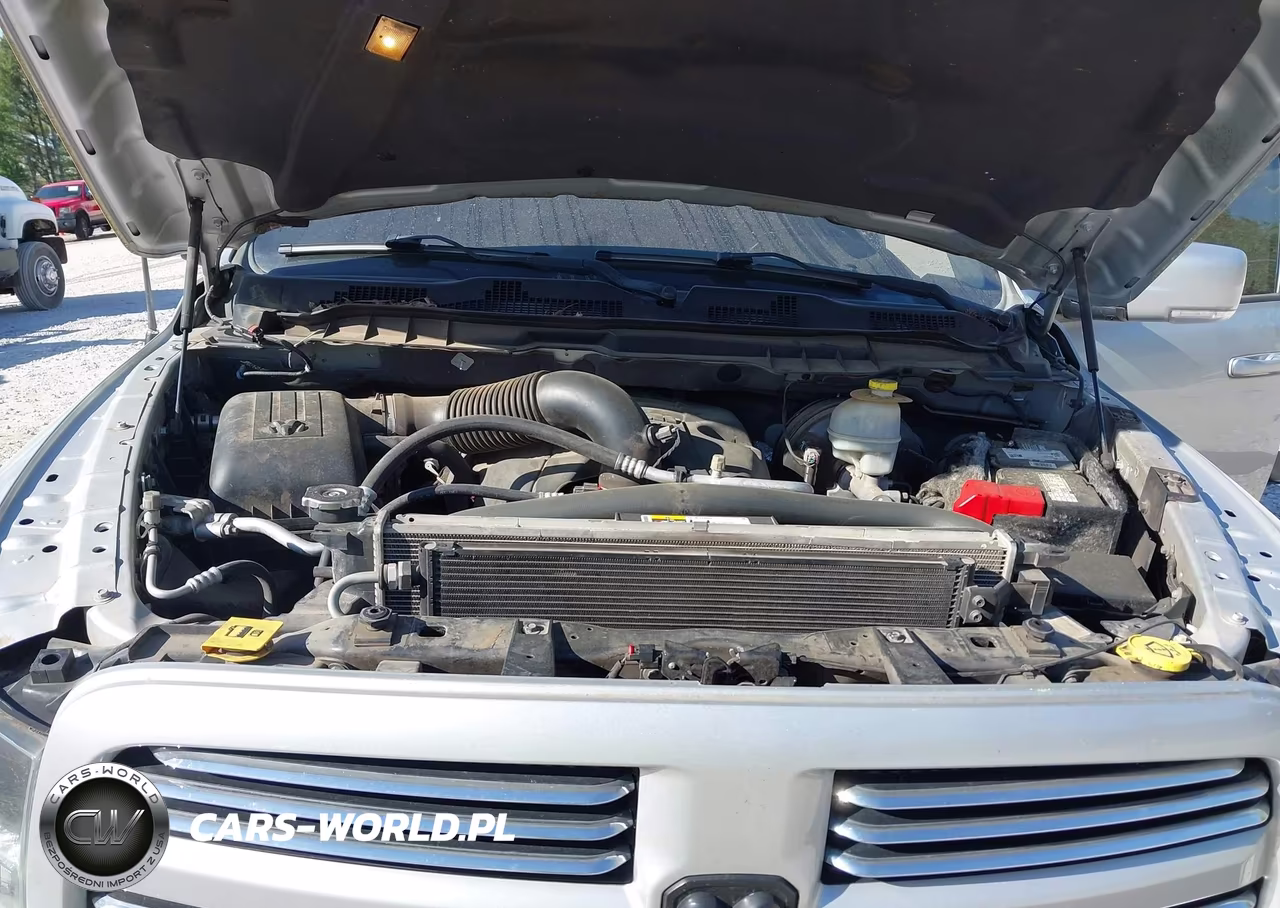 2015 Ram 1500 Sport VIN:1C6RR7UTXFS632907 - 10