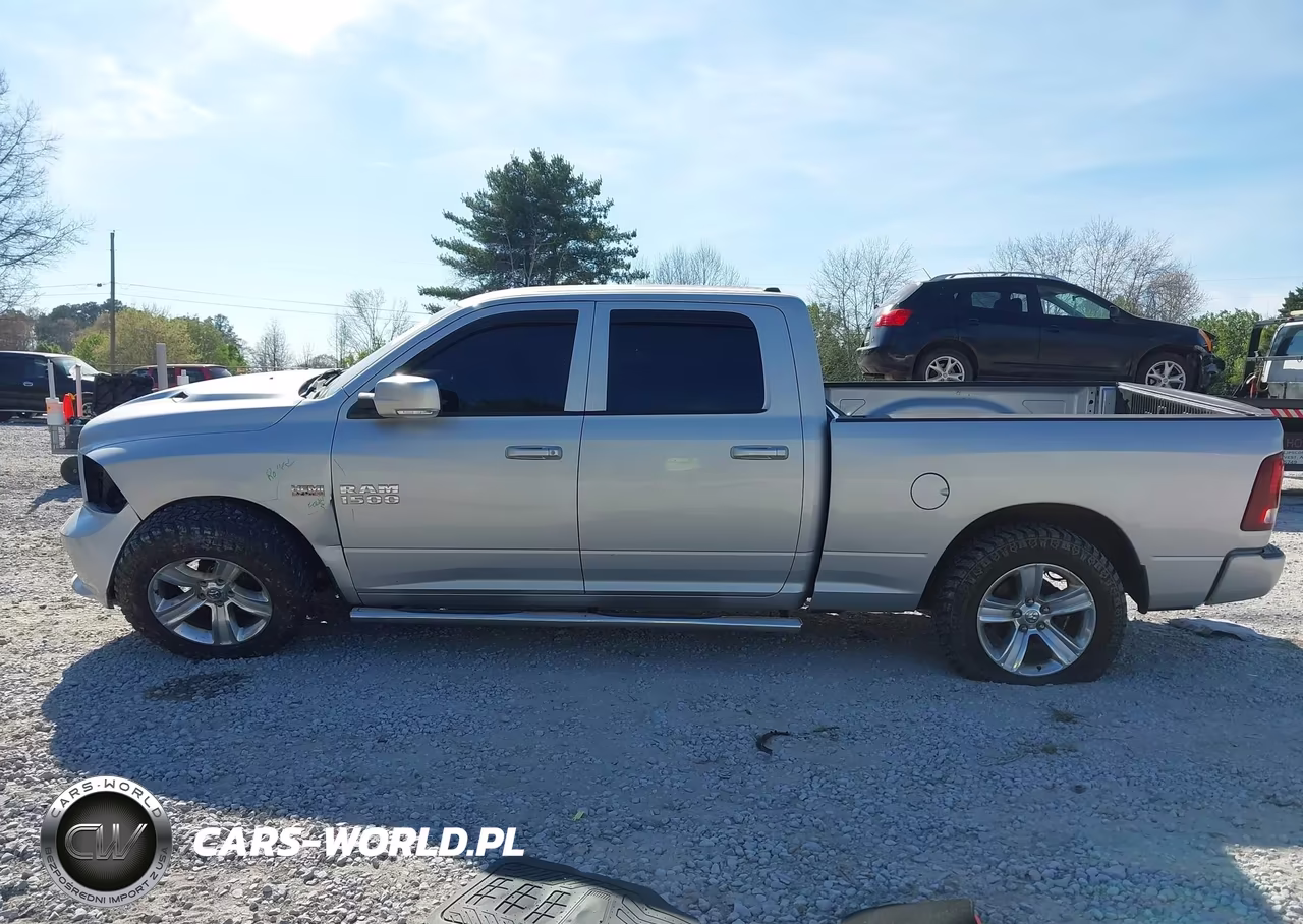 2015 Ram 1500 Sport VIN:1C6RR7UTXFS632907 - 14