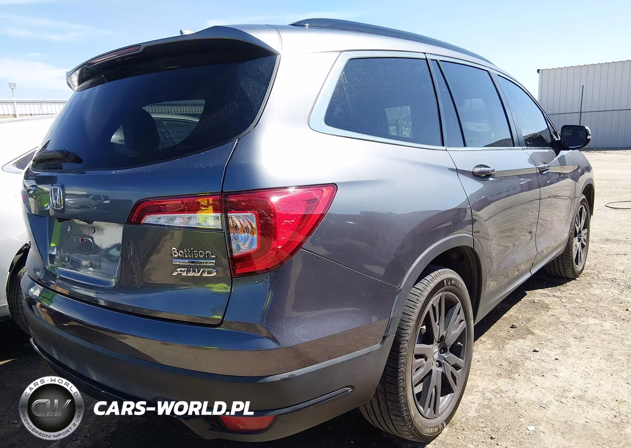 2021 Honda Pilot Awd Special Edition VIN:5FNYF6H24MB078668 - 4