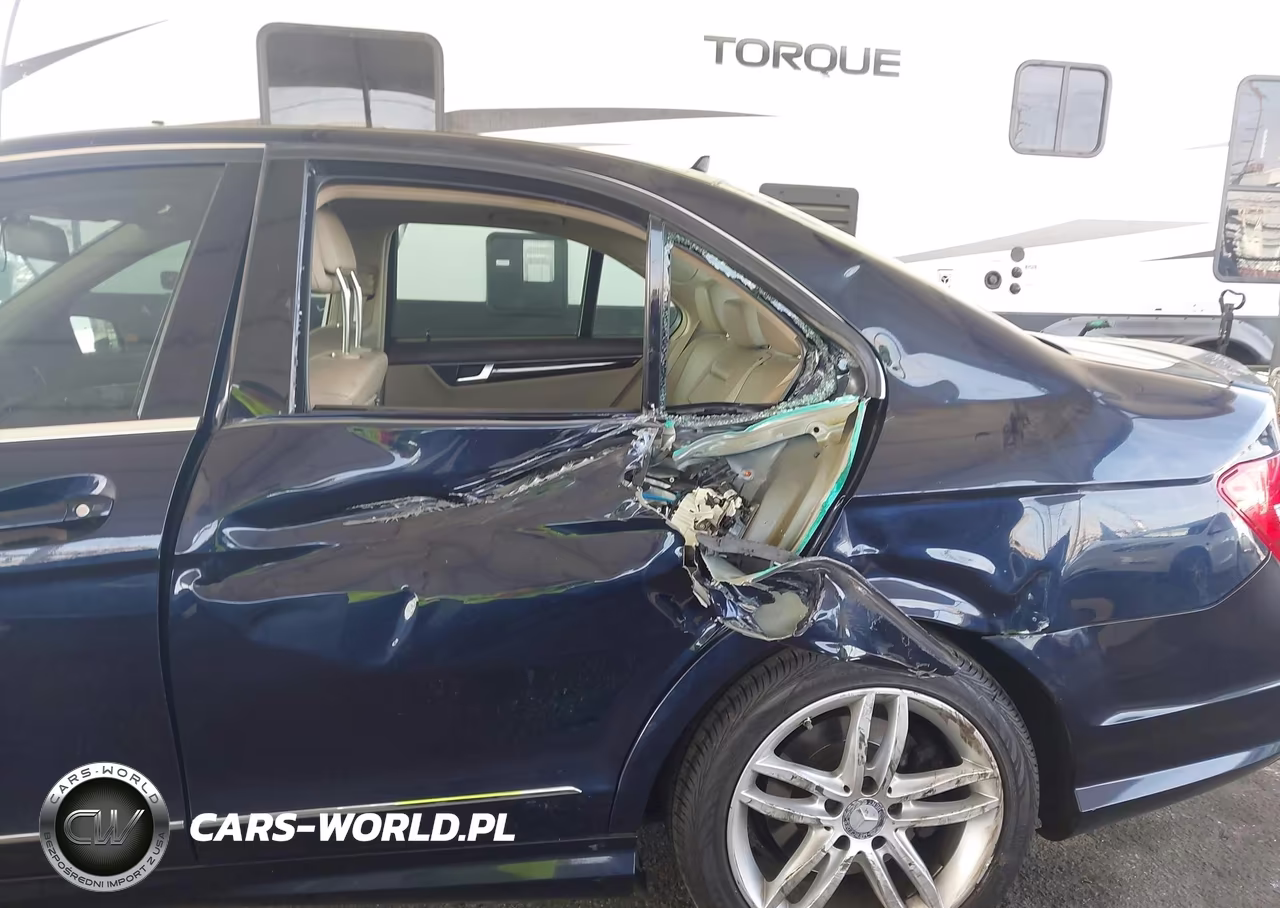 2014 Mercedes-Benz C 300 Sport 4Matic VIN:WDDGF8AB1EA954629 - 6