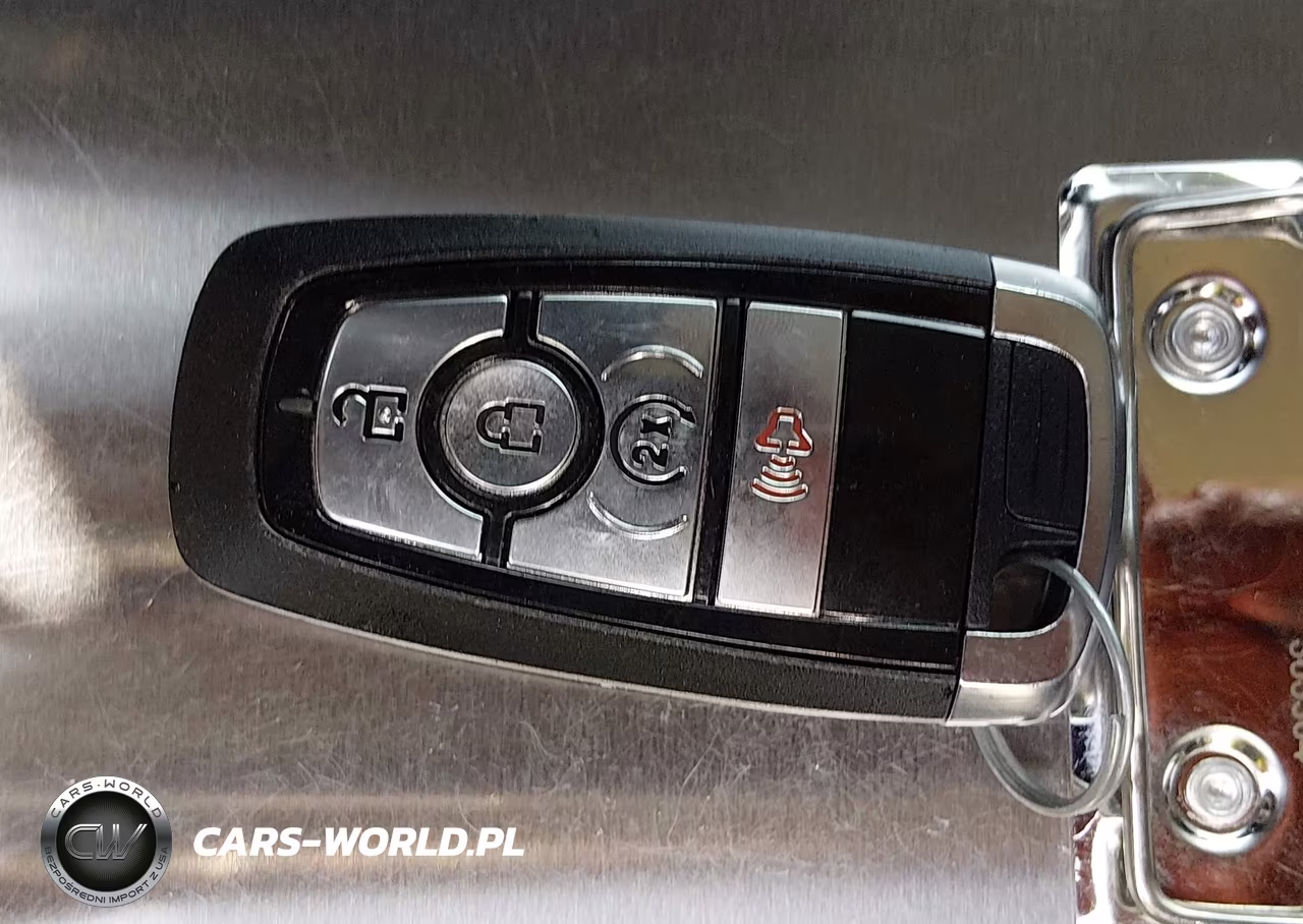 2025 Ford Maverick Lariat VIN:3FTTW8SA3SRA89517 - 11