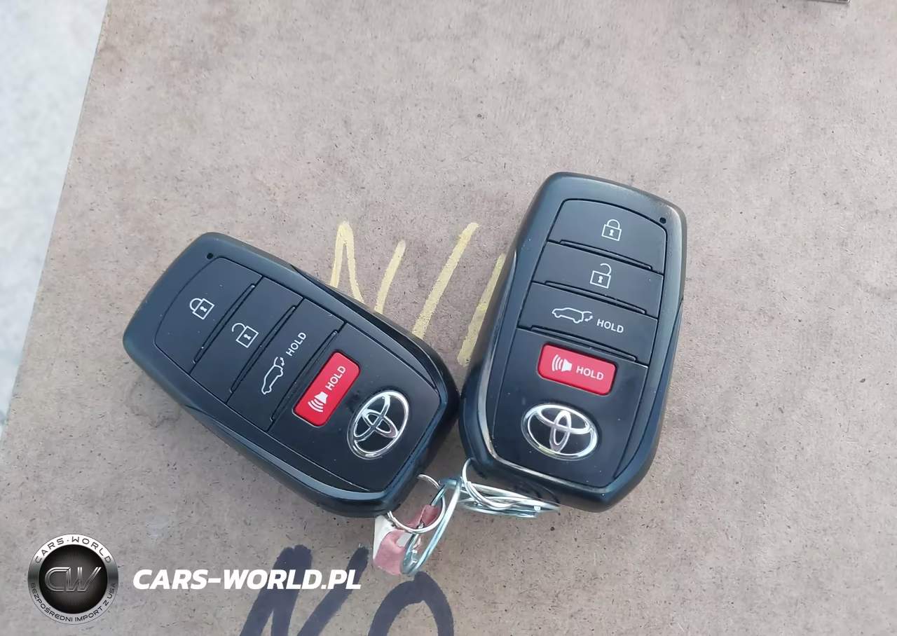 2024 Toyota Grand Highlander Limited VIN:5TDAAAB58RS033242 - 11