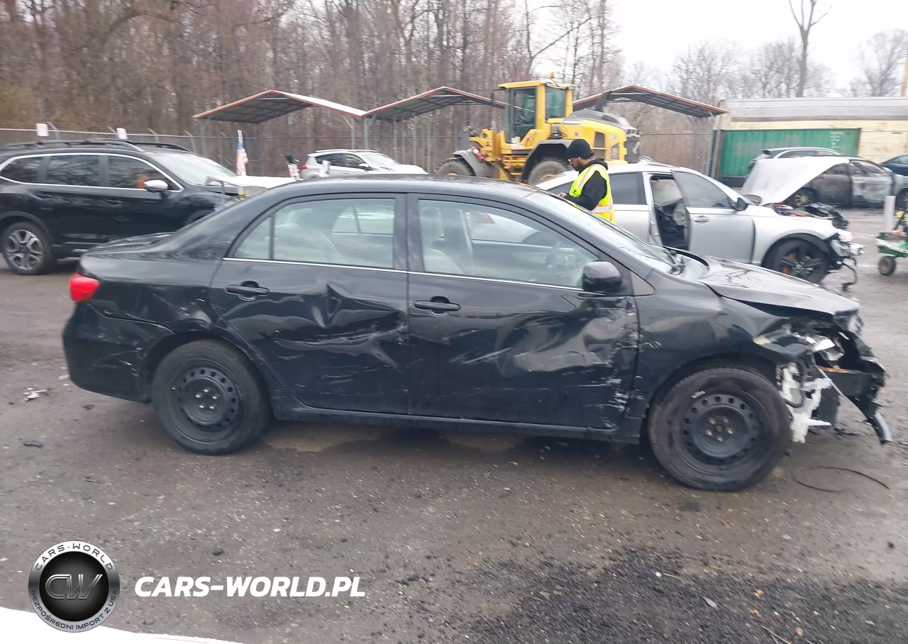 2013 Toyota Corolla Le VIN:2T1BU4EE8DC106085 - 13
