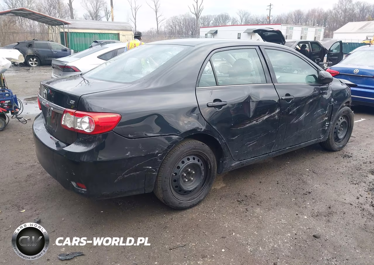 2013 Toyota Corolla Le VIN:2T1BU4EE8DC106085 - 4
