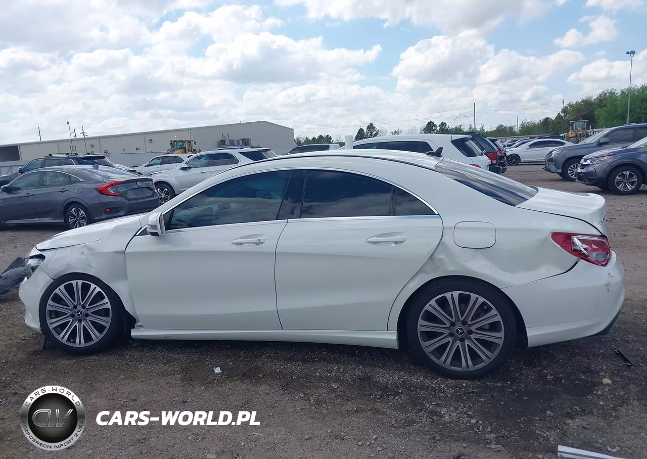 2018 Mercedes-Benz Cla 250 VIN:WDDSJ4EB3JN550763 - 14