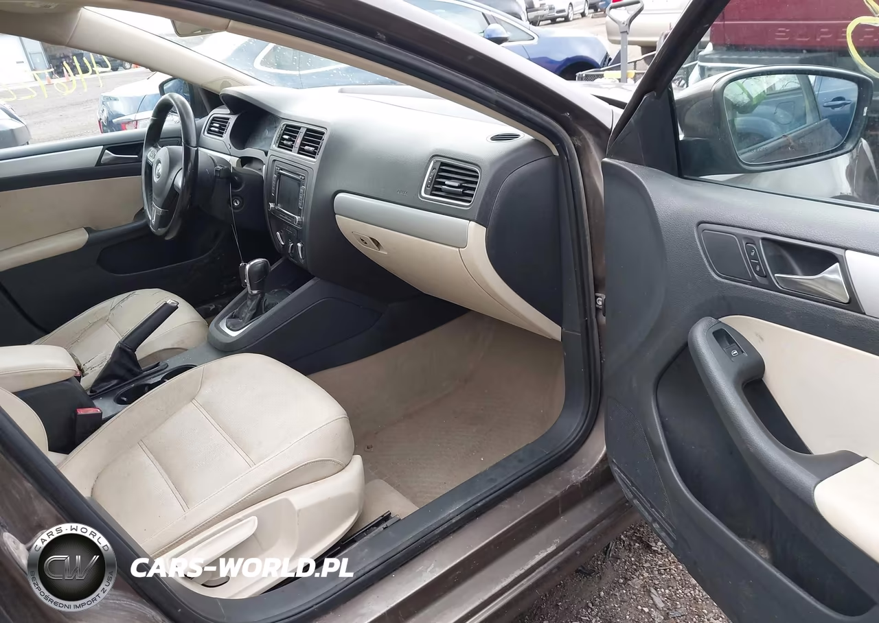 2011 Volkswagen Jetta 2.0L Tdi VIN:3VWLL7AJ8BM118783 - 5