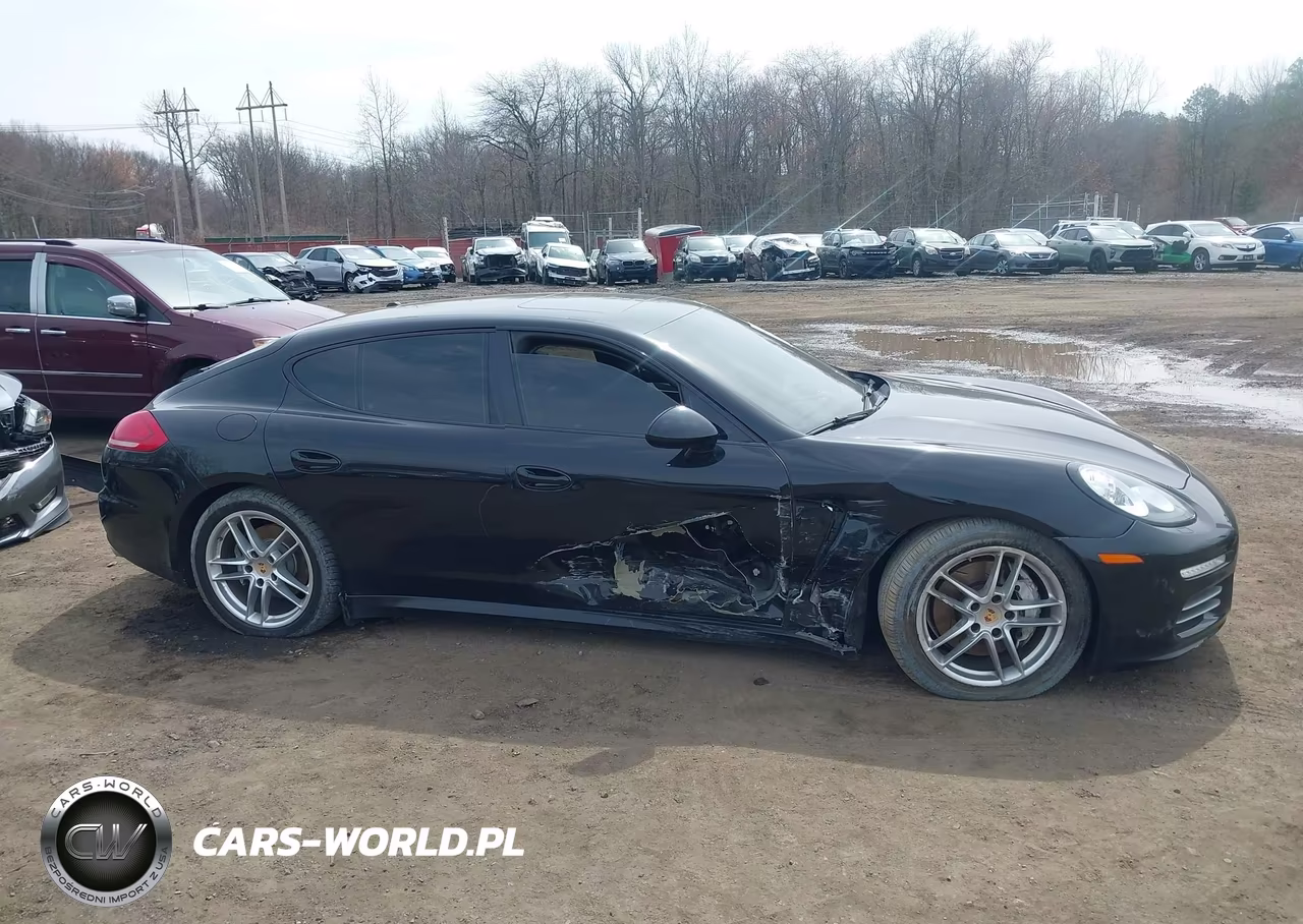 2016 Porsche Panamera 4 VIN:WP0AA2A78GL000880 - 17