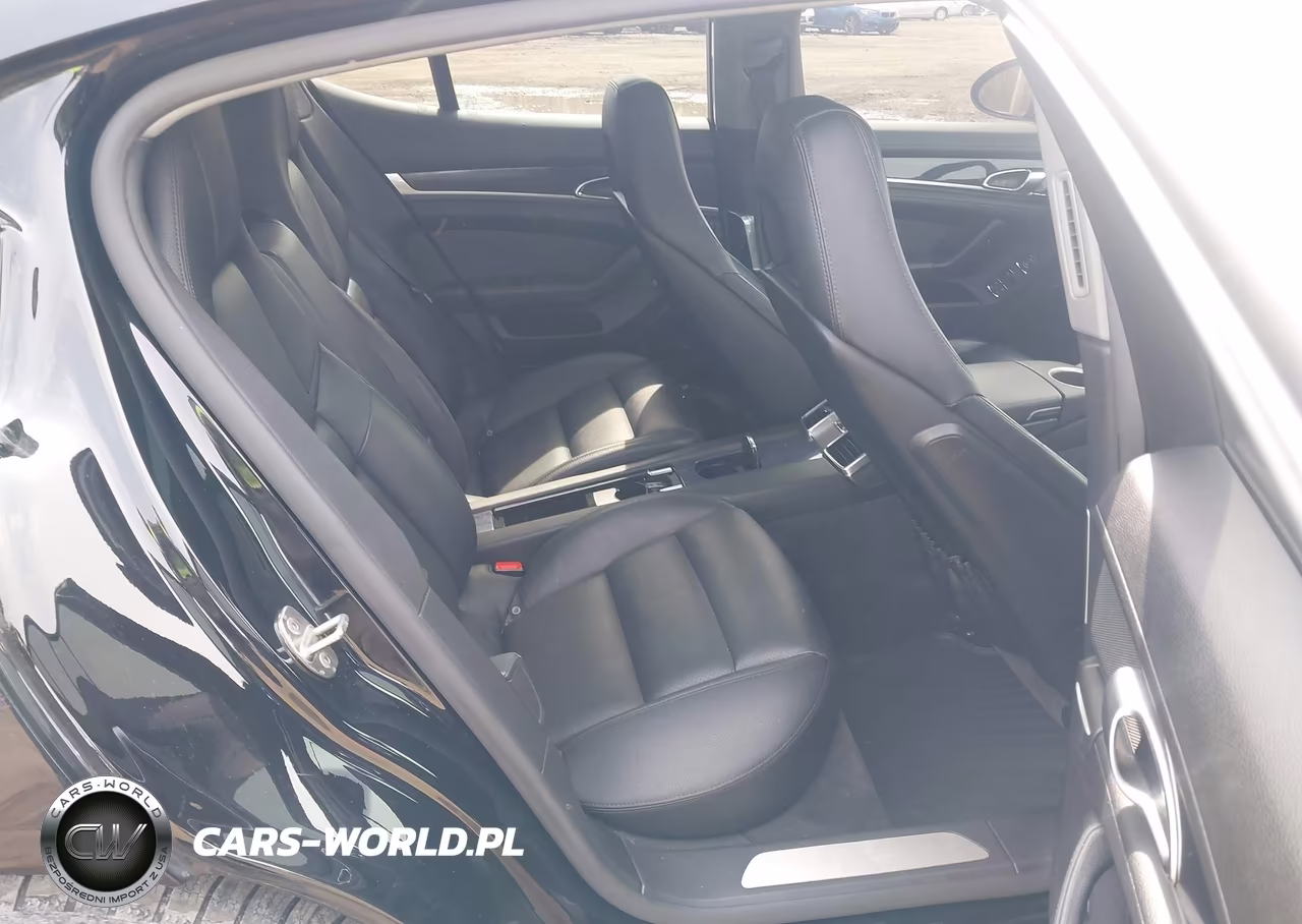 2016 Porsche Panamera 4 VIN:WP0AA2A78GL000880 - 8