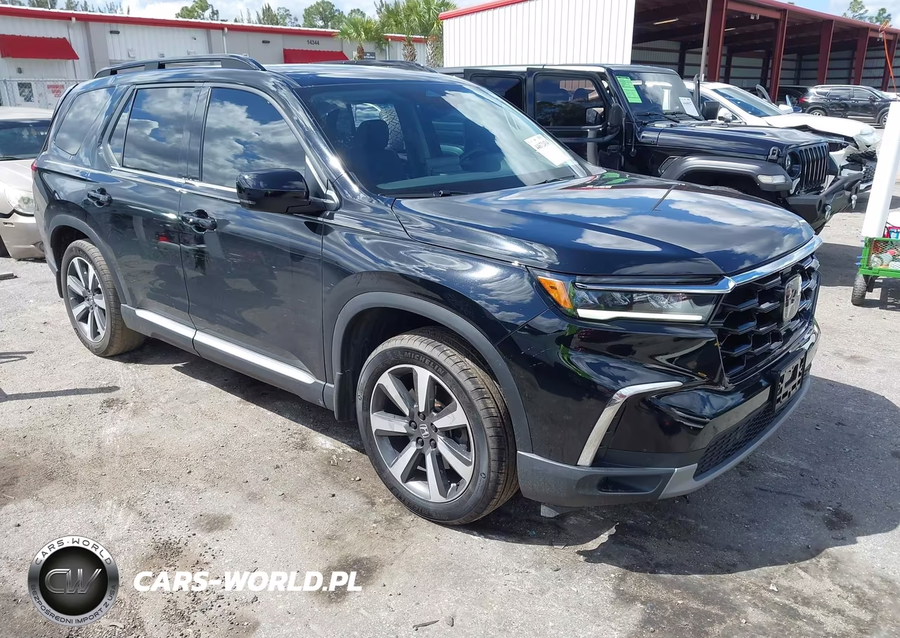 2024 Honda Pilot Touring