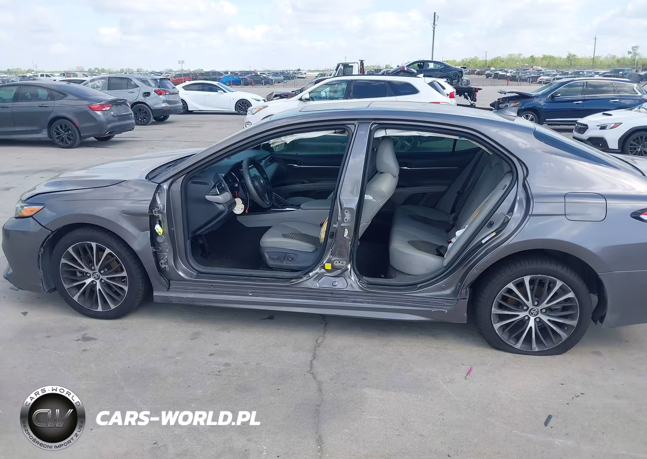 2019 Toyota Camry Se VIN:4T1B11HKXKU697203 - 6