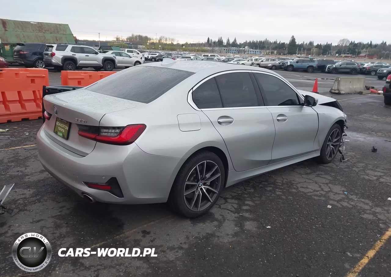 2019 BMW 330I VIN:WBA5R1C5XKAK09460 - 4